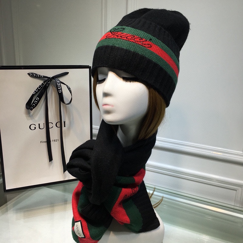 Gucci Beanie & Scarf Set In Black - Soul Replicas