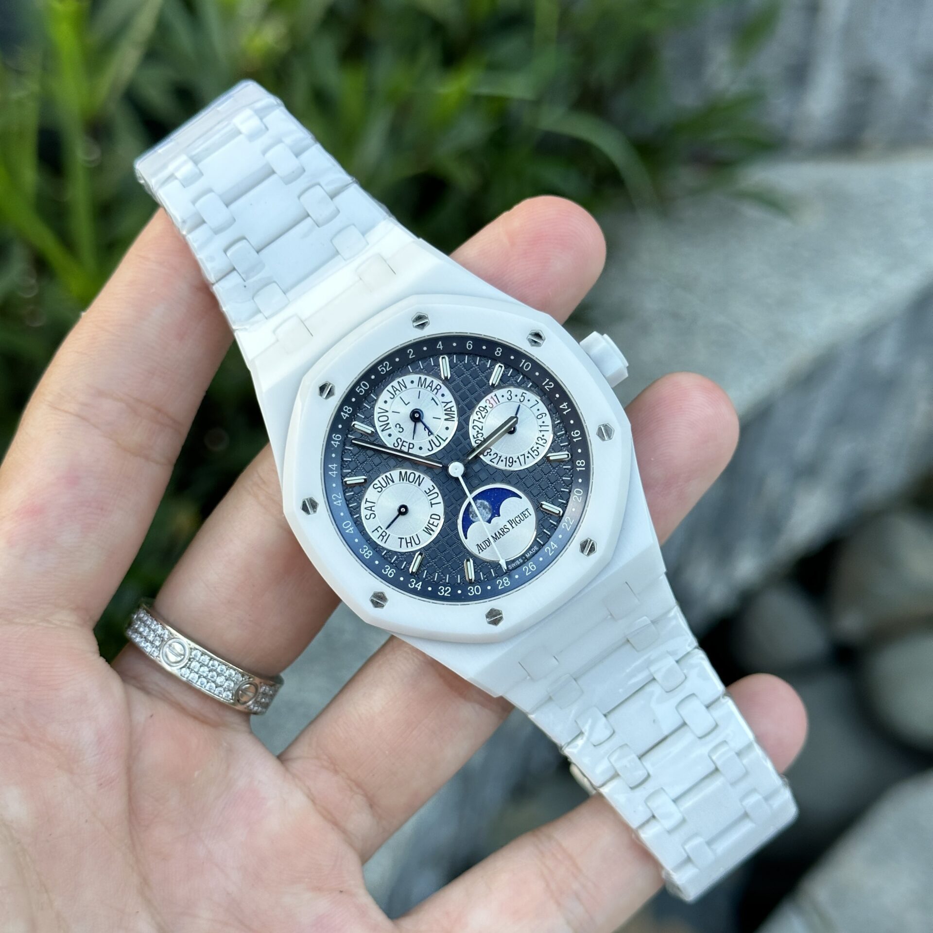 Audemars Piguet Replica Watches Royal Oak Perpetual Calendar 26579CB White Ceramic 42mm - Soul Replicas