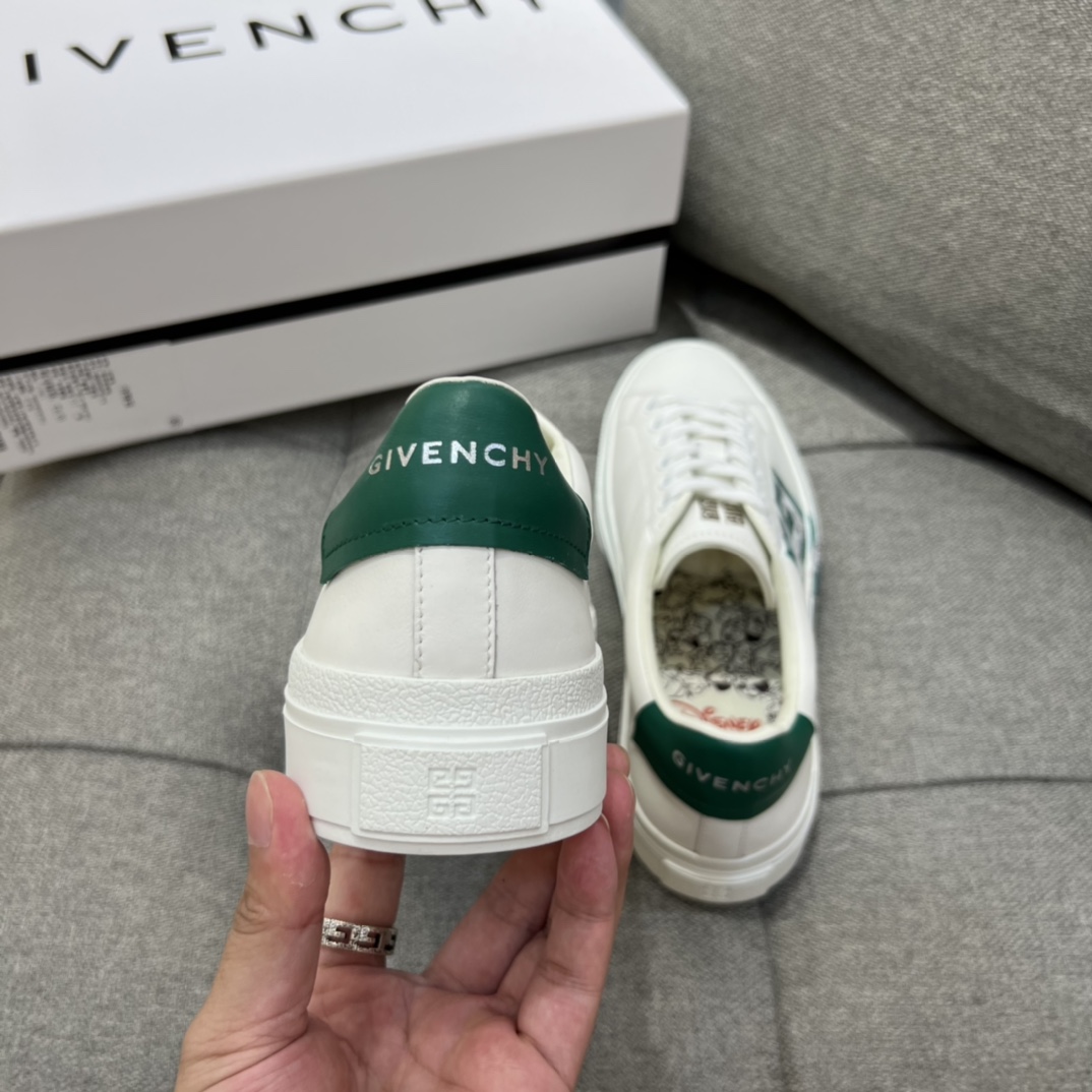 Givenchy City Sport 101 Dalmatians Sneakers Green For Men GVC - Soul Replicas