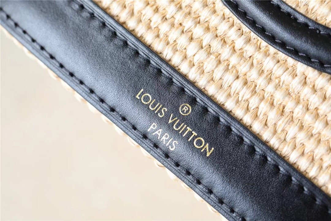 Louis Vuitton Petit Bucket Raffia Black For Women. Women's Bags. Shoulder And Crossbody Bags 9.4in/24cm LV M59961 - Soul Replicas