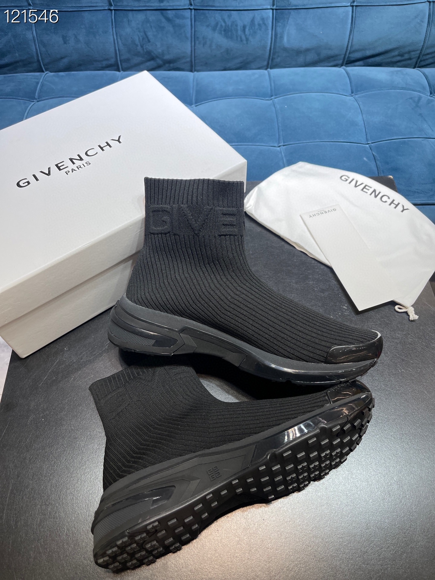 Givenchy Monumental Mallow Black For Men - Soul Replicas