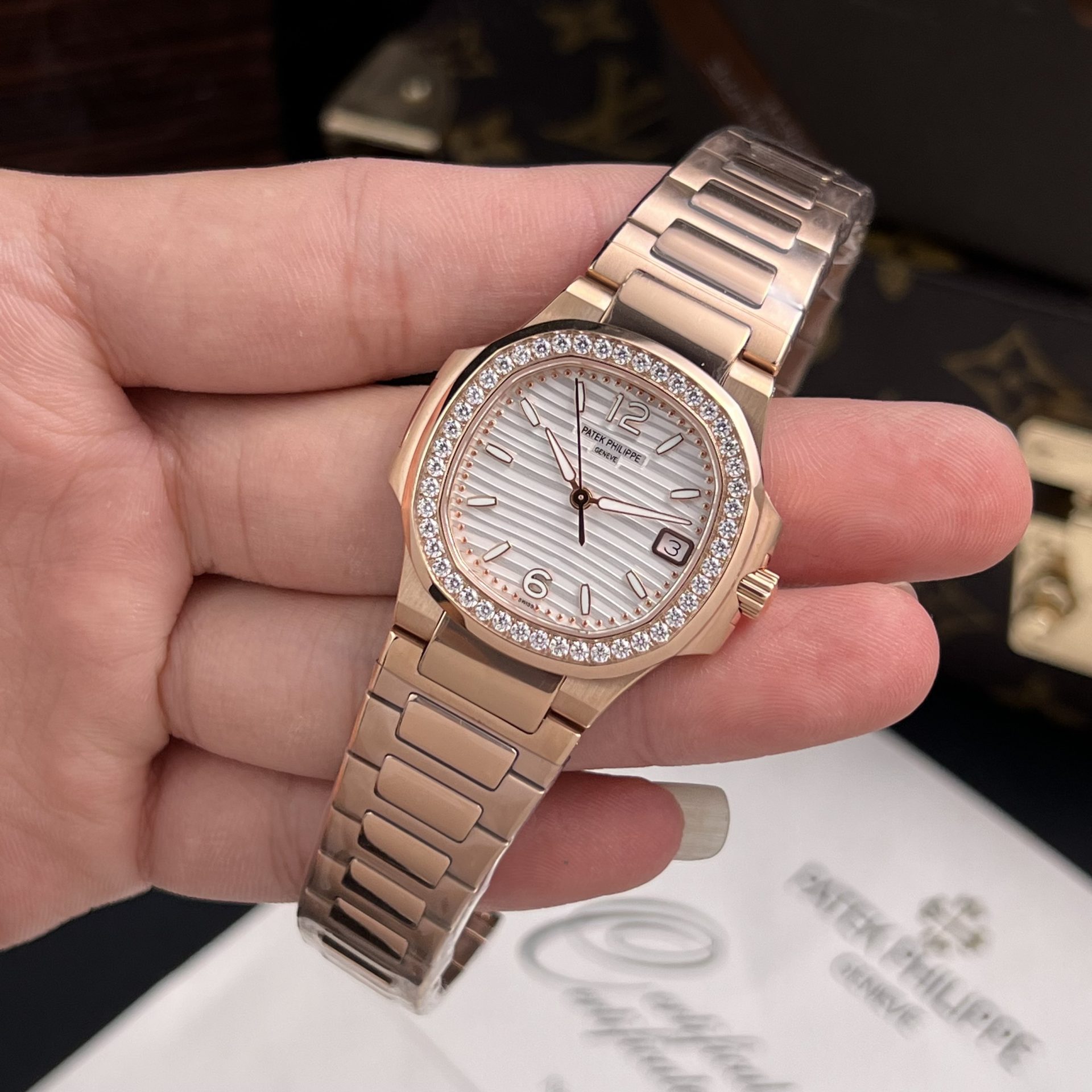 Patek Philippe Replica Watch Nautilus 7010 White Dial Womens GR Factory 32mm - Soul Replicas