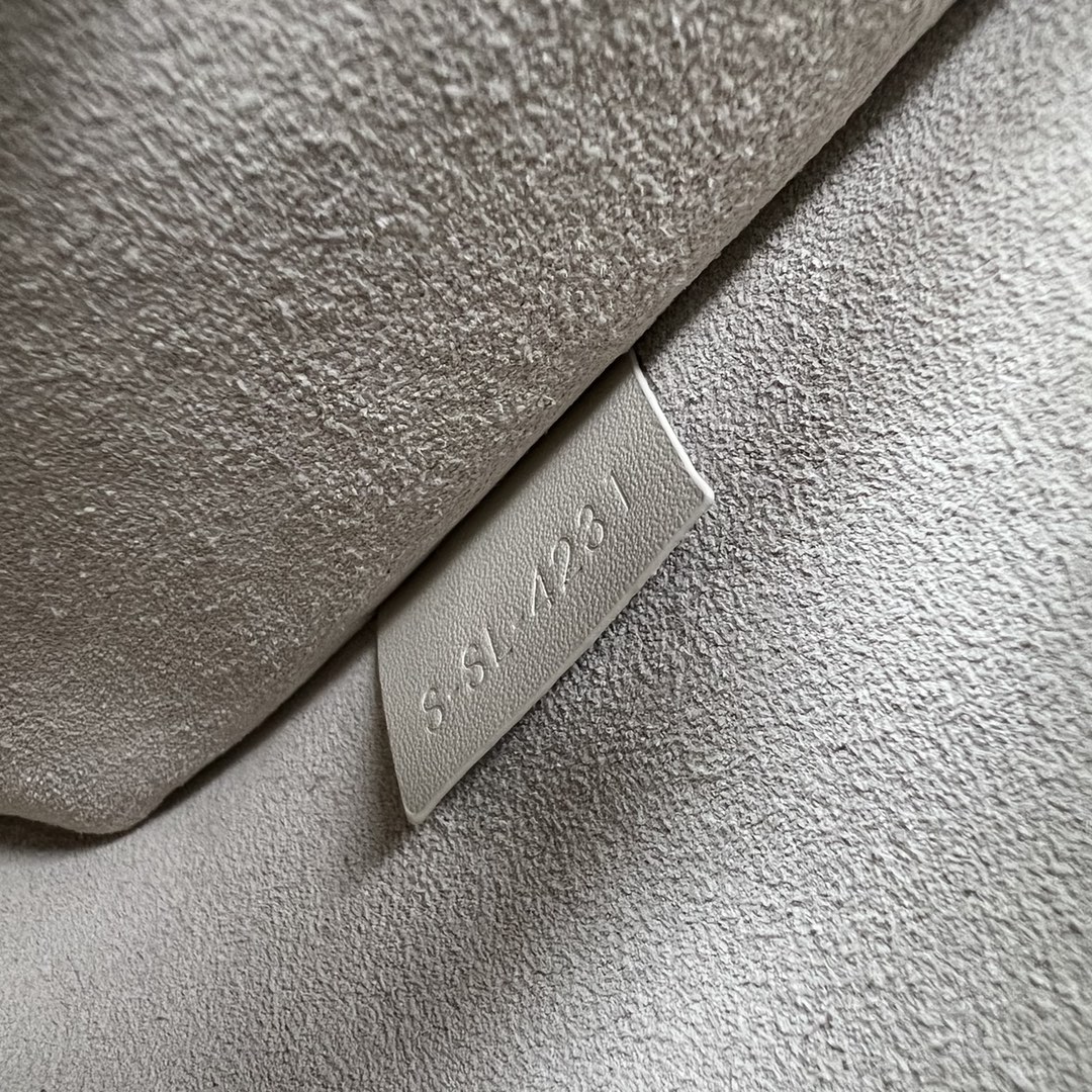 Celine Cuir Triomphe Shoulder Bag White For Women 9.4in/24cm - Soul Replicas