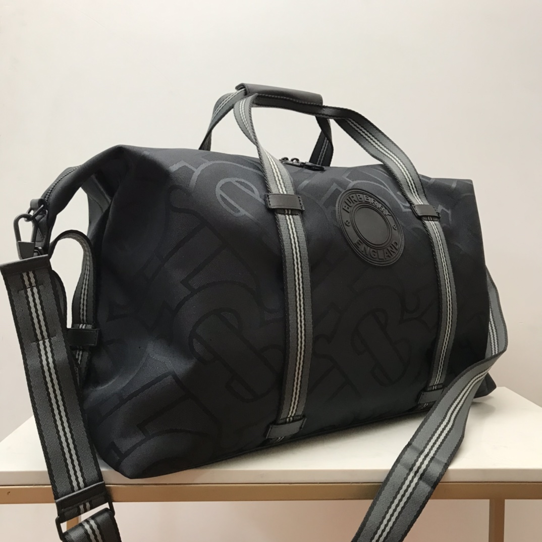 Burberry Monogram Recycled Polyester Jacquard Holdall Black For Men. Men-s Bags 19.7in/50cm - Soul Replicas