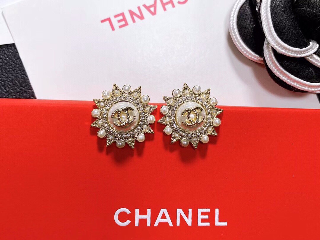 Chanel Earrings - Soul Replicas