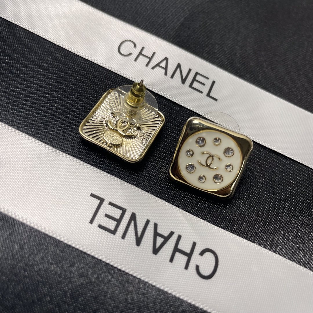 Chanel Earrings - Soul Replicas