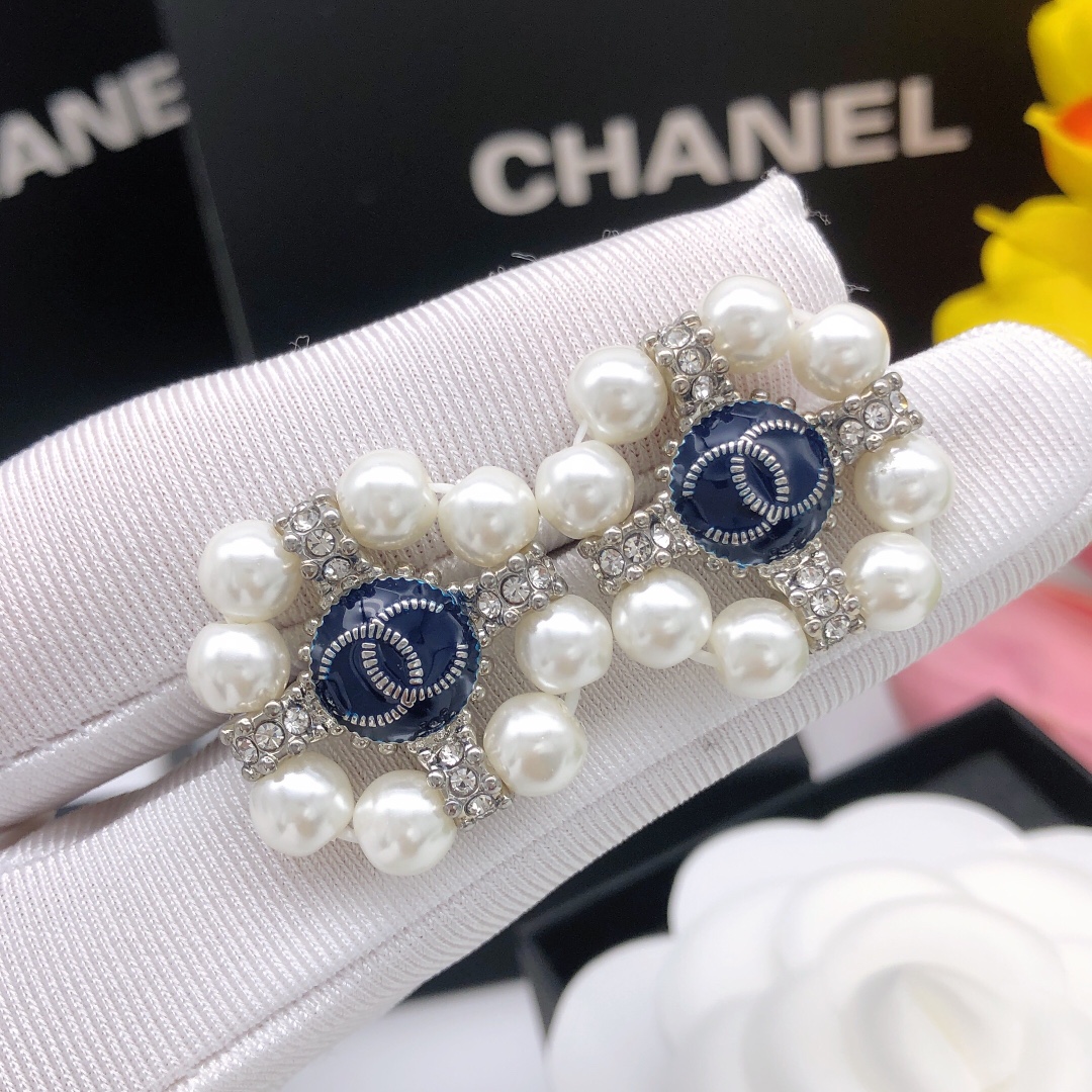 Chanel Earrings - Soul Replicas