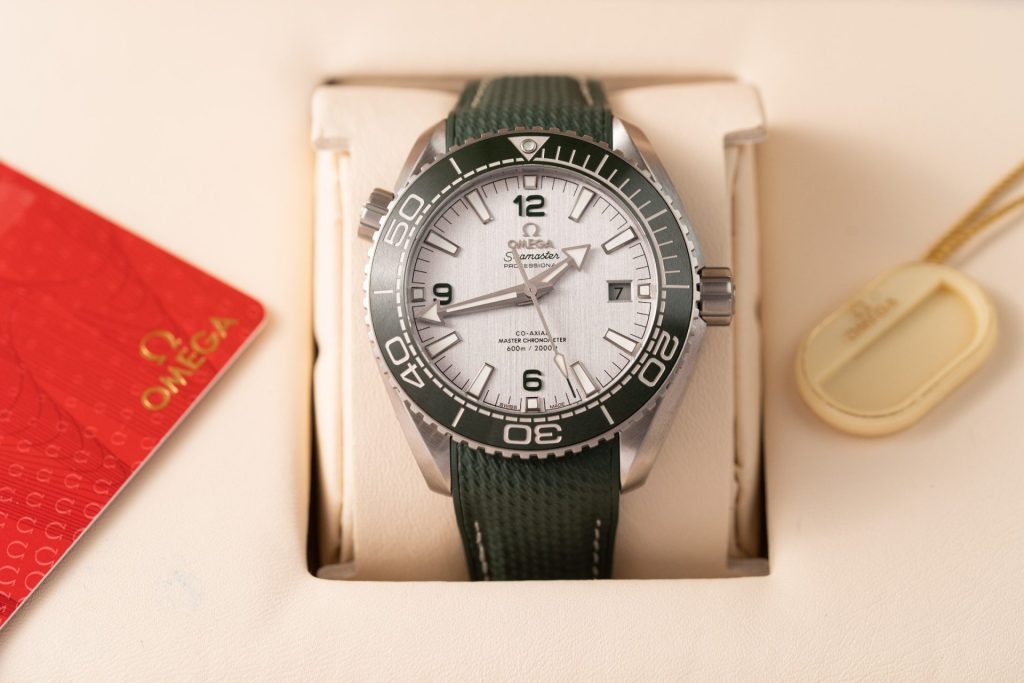 Omega Replica Watches Planet Ocean 600M Dial Gray VS Factory 43.5mm - Soul Replicas