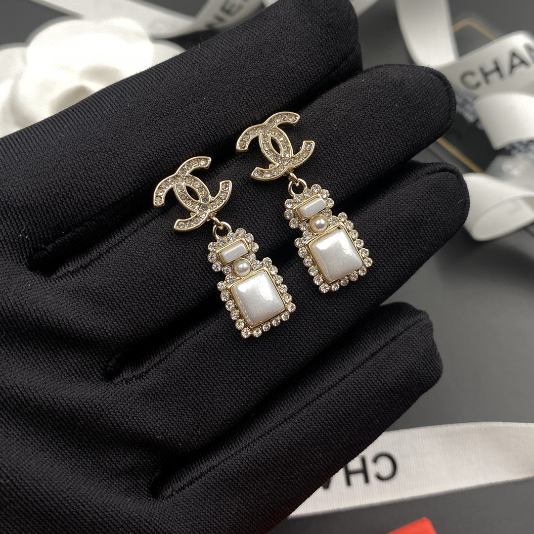 Chanel Earrings - Soul Replicas