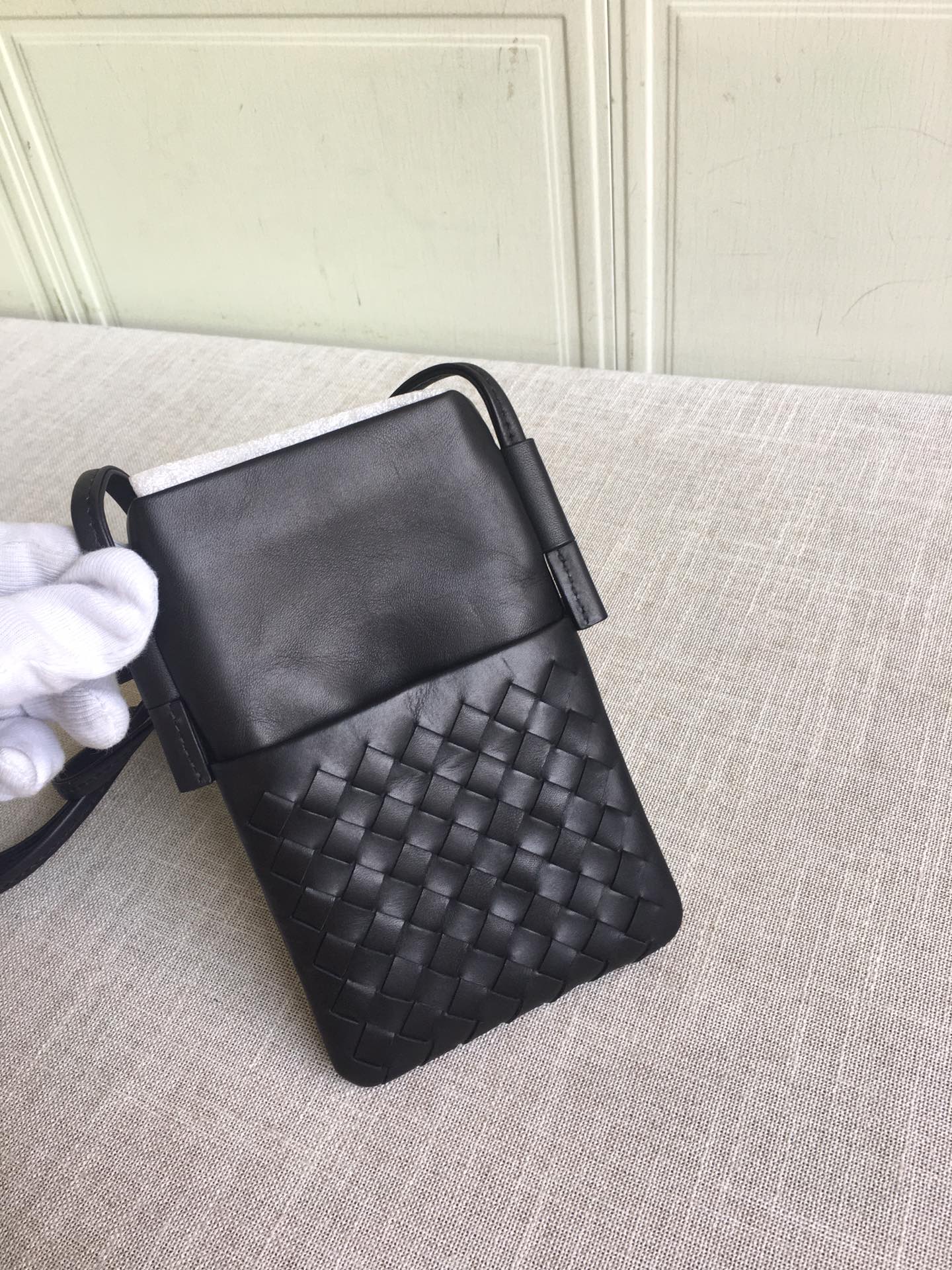 Bottega Veneta Zipped Card Case Shoulder Black. For Women. Women's Bags 7.4in/19cm - Soul Replicas