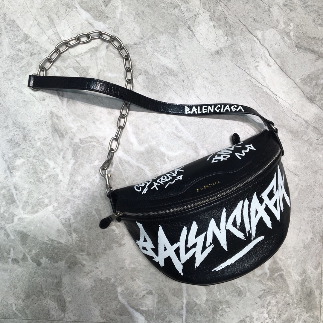 Balenciaga Souvenir XS Belt Bag In Black. For Women. Women-s Bags 9.5in/24cm - Soul Replicas