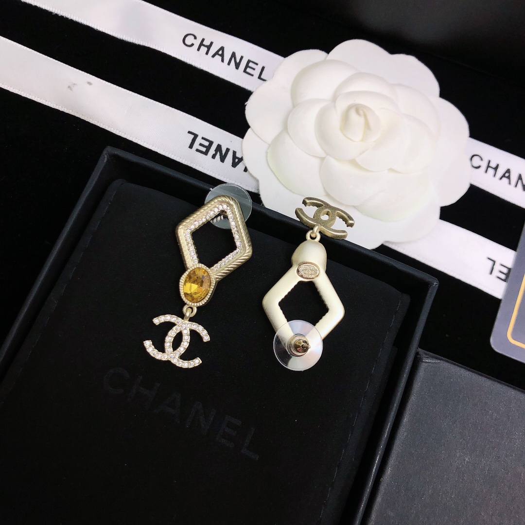 Chanel Earrings - Soul Replicas