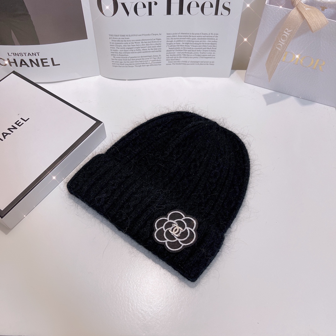 Chanel Beanie Black - Soul Replicas