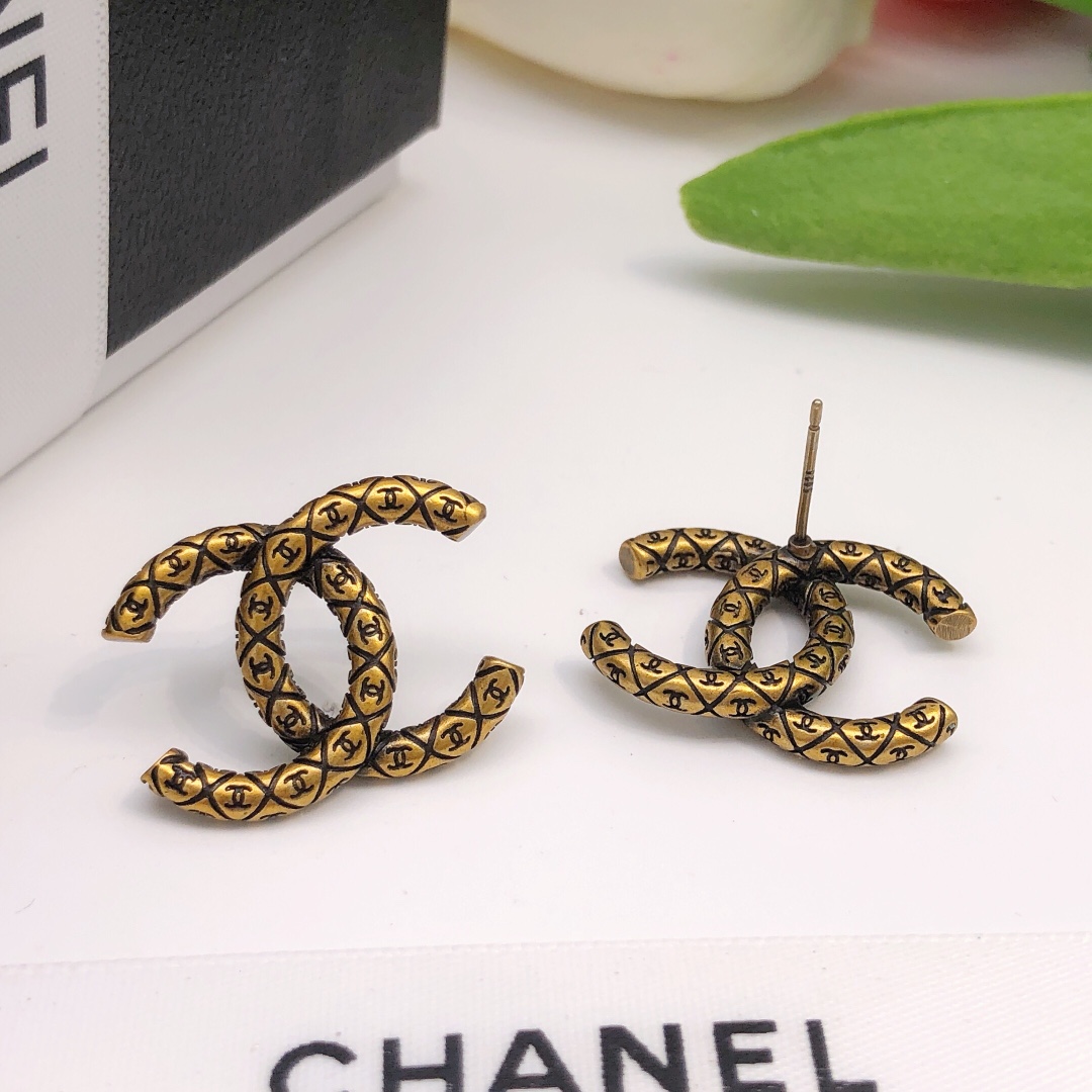 Chanel Earrings - Soul Replicas