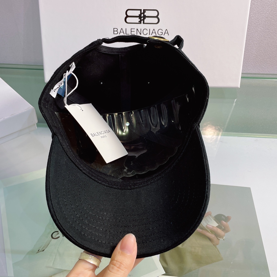 Balenciaga Logo Cap In Black - Soul Replicas