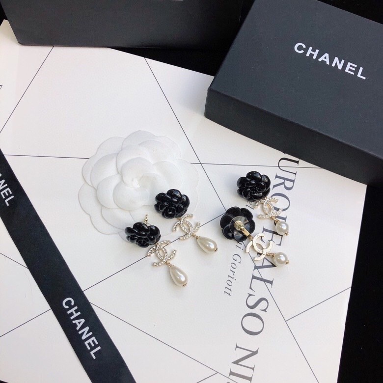 Chanel Earrings - Soul Replicas