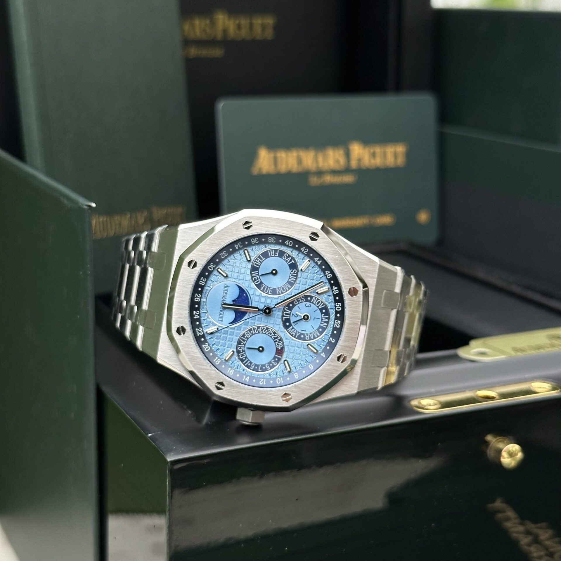 Audemars Piguet Royal Oak 26574ST Replica Watches Blue Dial 41mm - Soul Replicas