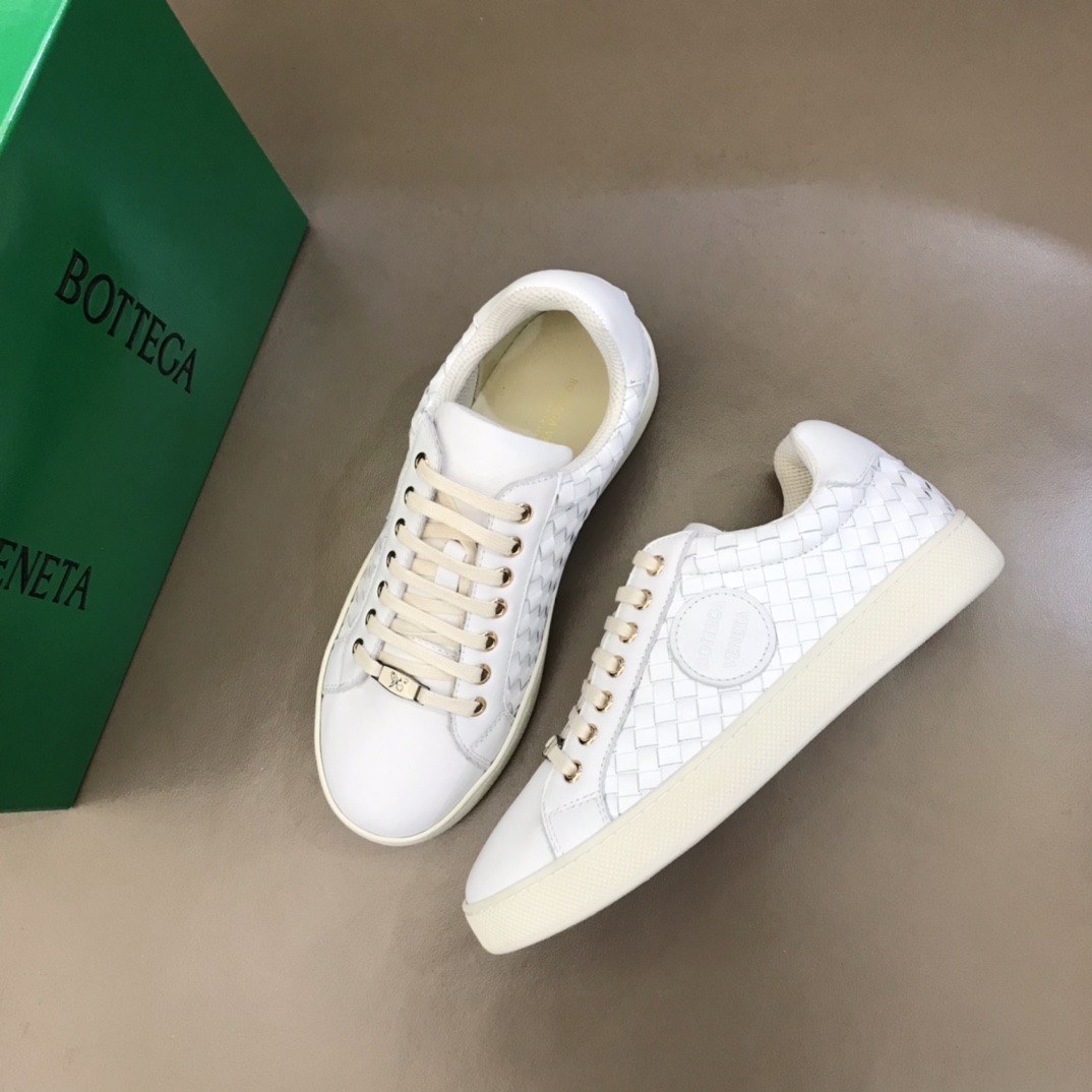 Bottega Veneta Men's Sneakers White For Men 85024 - Soul Replicas