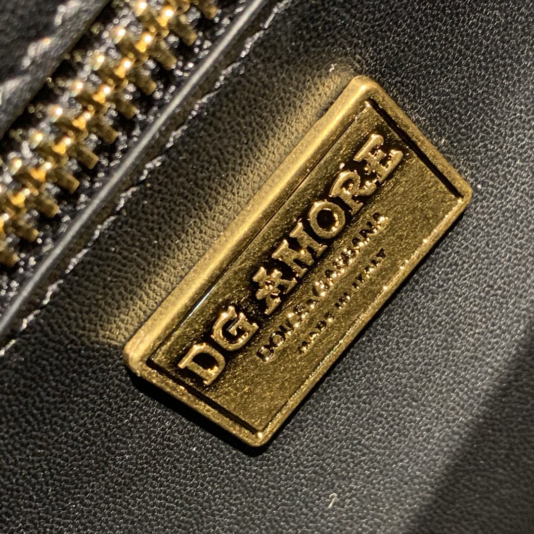 Dolce & Gabbana Medium DG Bag In Printed Solid Pattern Muticolour For Women 9in/23cm DG - Soul Replicas