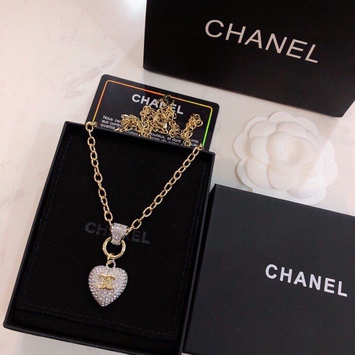 Chanel Necklace - Soul Replicas