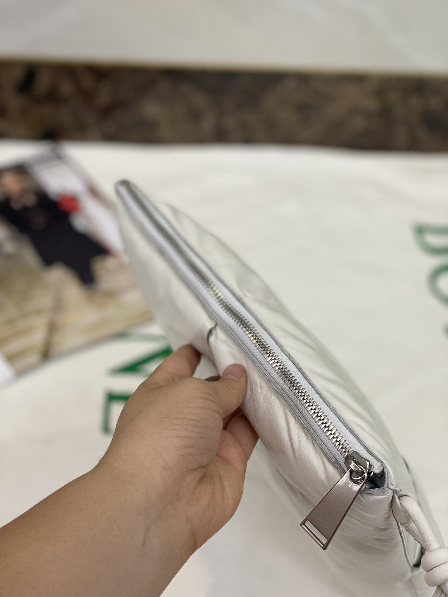 Bottega Veneta Clutch White. For Women. Women-s Bags 11in/28cm - Soul Replicas