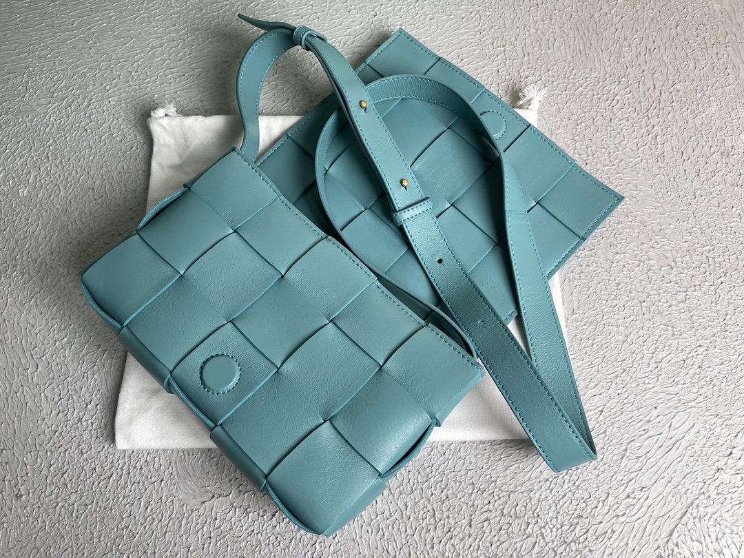 Bottega Veneta Cassette Light Blue. For Women. Women's Bags 9.1in/23cm - Soul Replicas