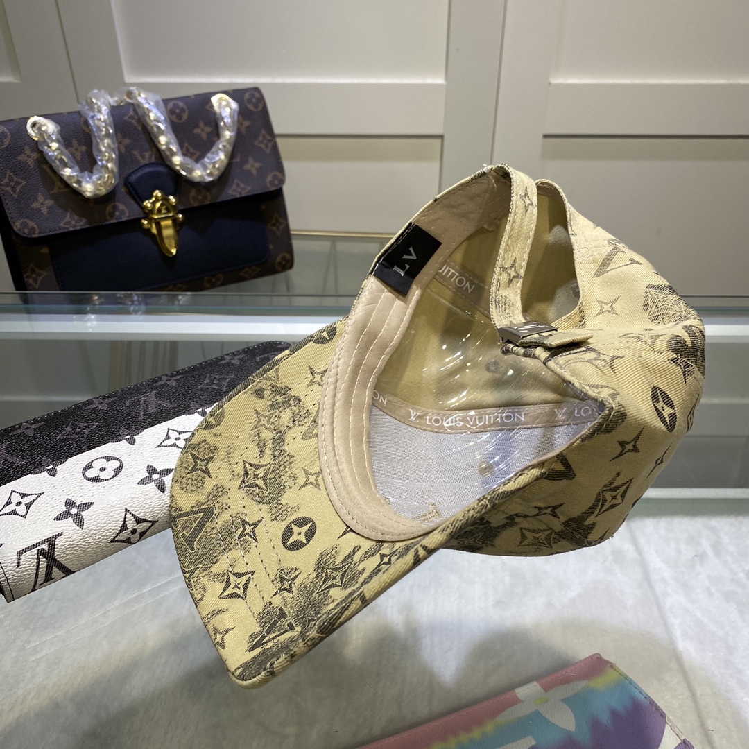 Louis Vuitton Be My Cap In Yellow - Soul Replicas