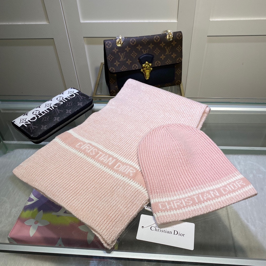 Dior Pompom Beanie & Scarf Set In Pink - Soul Replicas