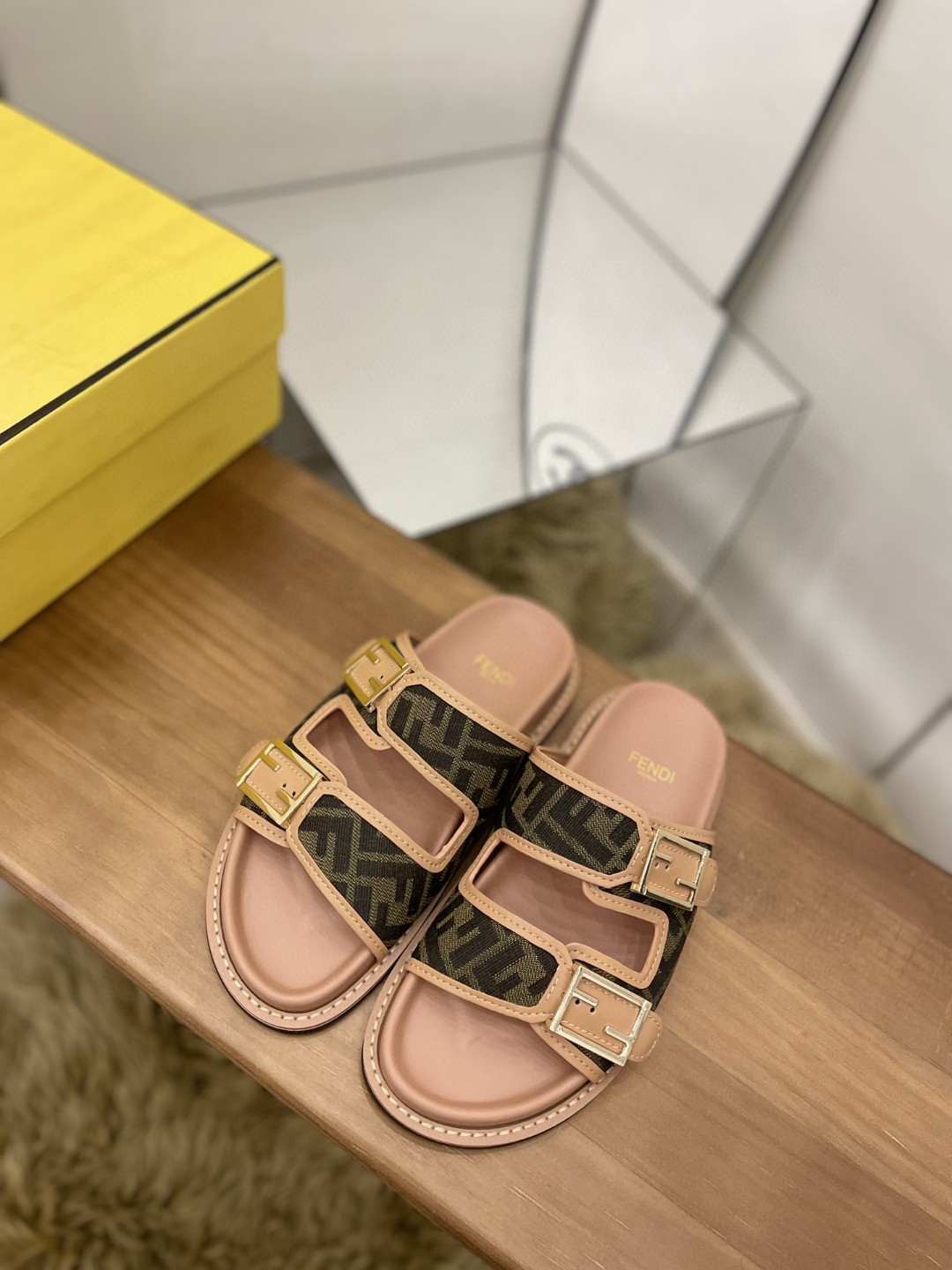 Fendi Feel Slides Dark Pink For Women - Soul Replicas