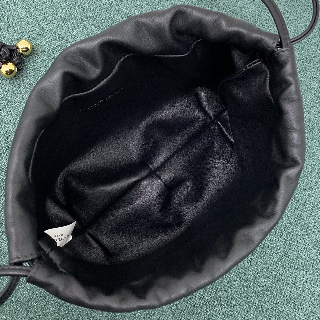 Bottega Veneta Mini Pouch Black. For Women. Women's Bags 7.8in/20cm - Soul Replicas