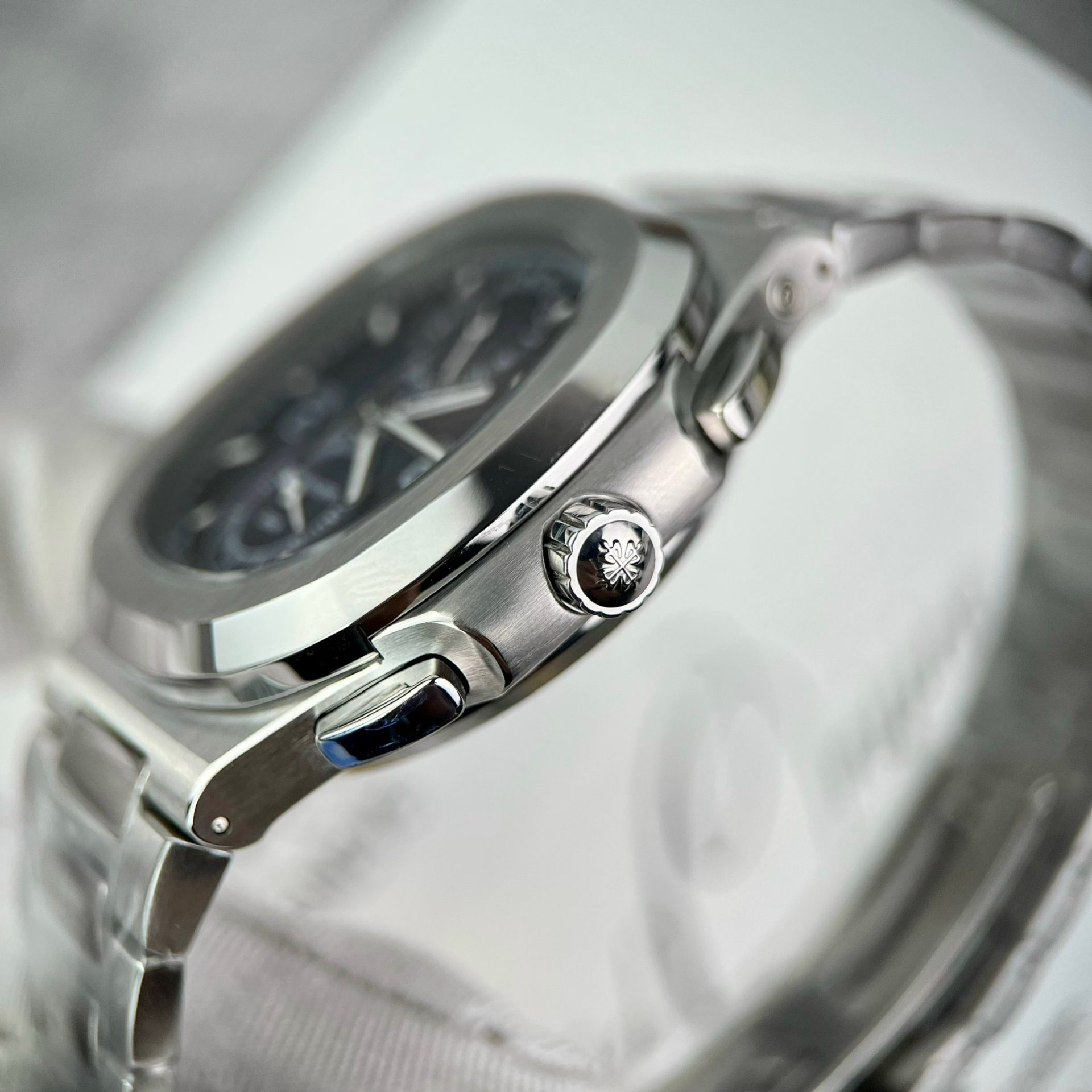 Patek Philippe Best Replica Watch Nautilus 5990 Metal Wire PPF 40.5mm - Soul Replicas