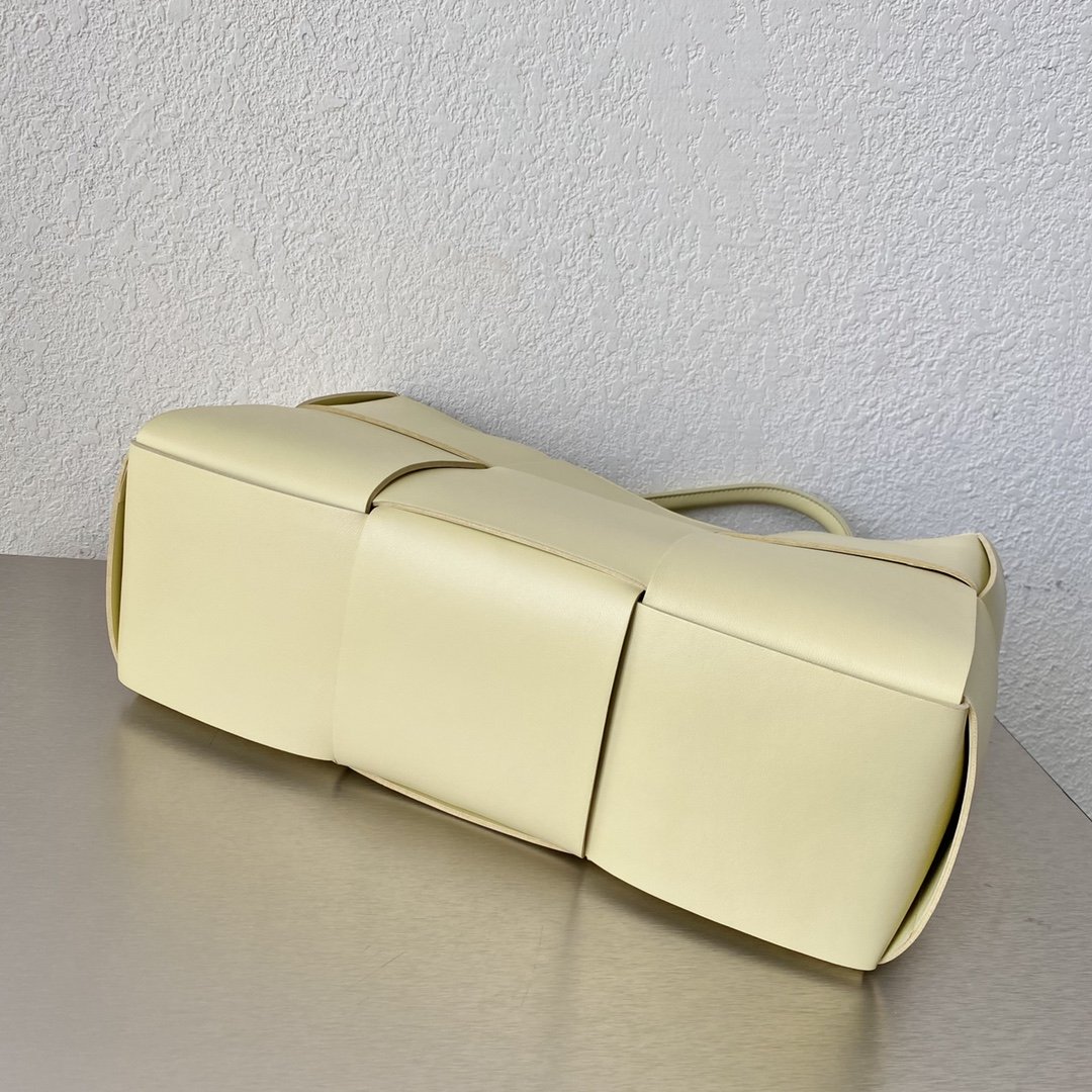 Bottega Veneta Arco Tote Bag For Women 16.14in/41cm In Yellow Ice Cream 609175VCQC27450 - Soul Replicas