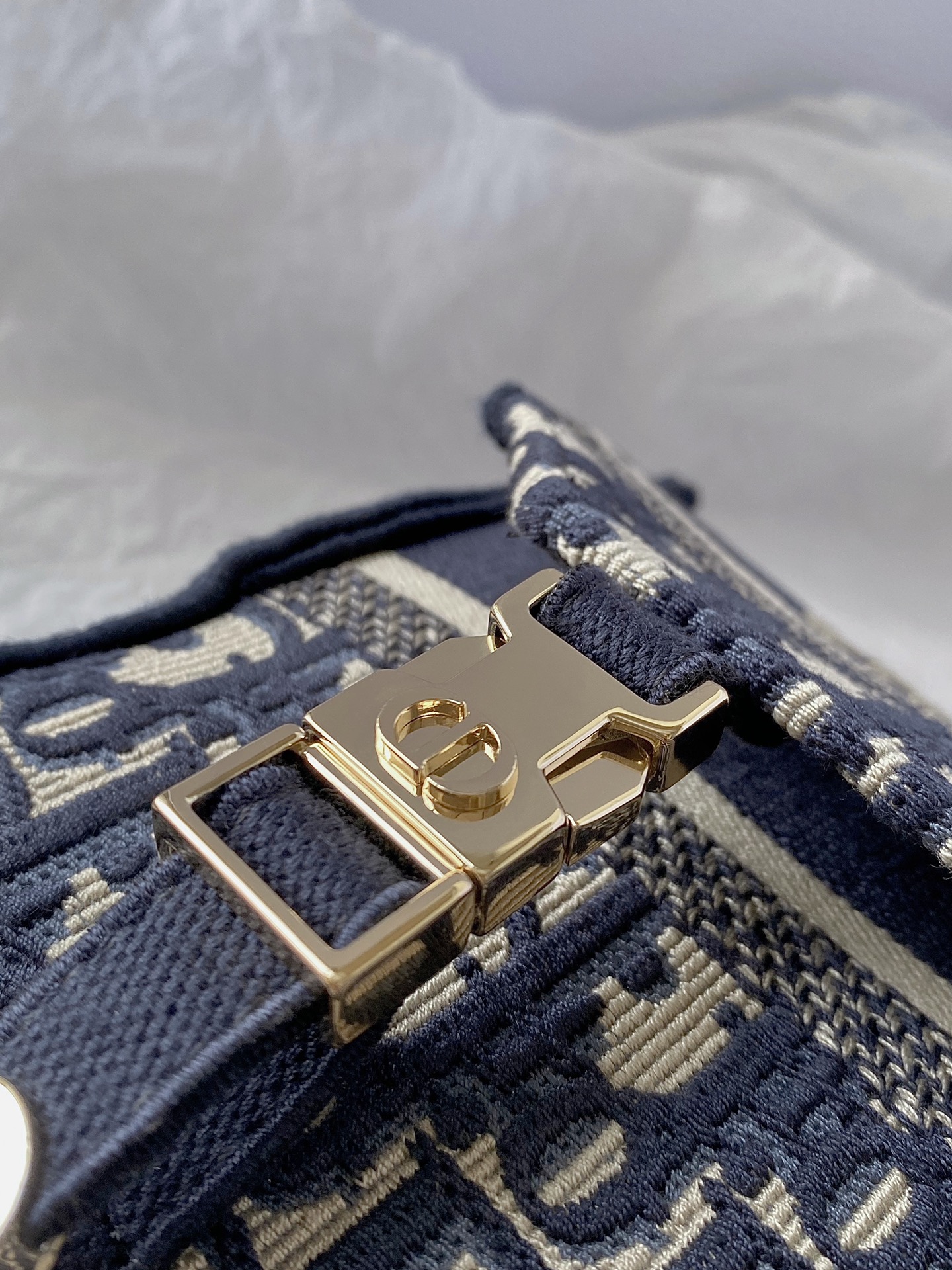 Christian Dior Small DYORCAMP Bag Blue Dior Oblique Embroidery. Blue. For Women Women-s Handbags. Shoulder Bags. Crossbody Bags. 23cm CD M1241ORIW_M928 - Soul Replicas