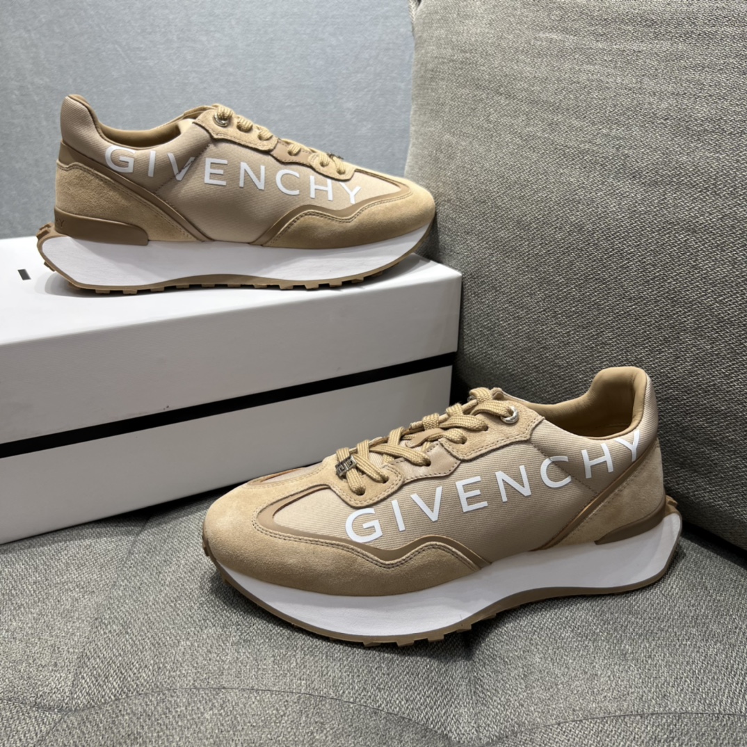 Givenchy GIV Runner Sneakers Beige For Men GVC - Soul Replicas