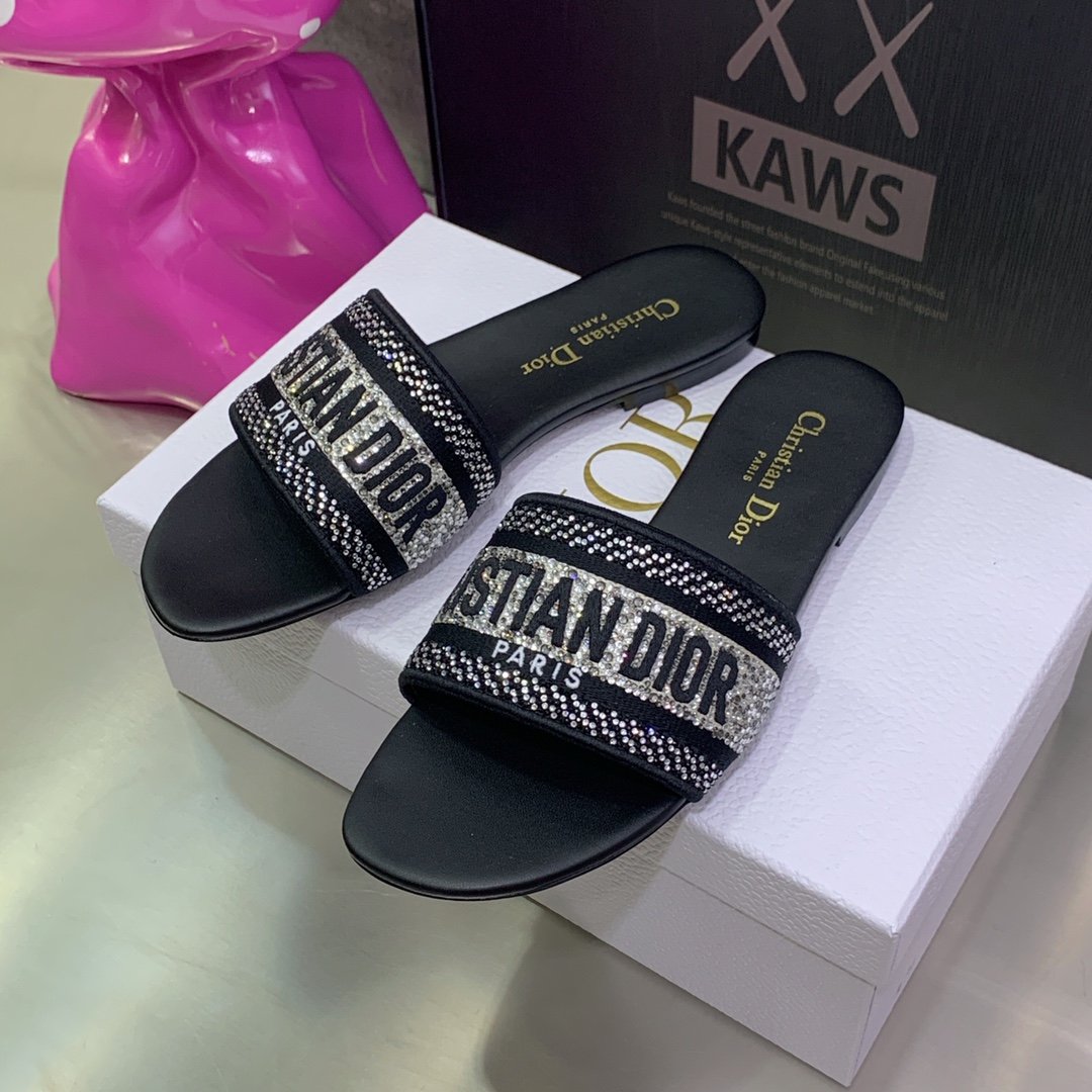 Christian Dior Women's Dway Slide Black For Women CD KCQ166ERC_S11X - Soul Replicas