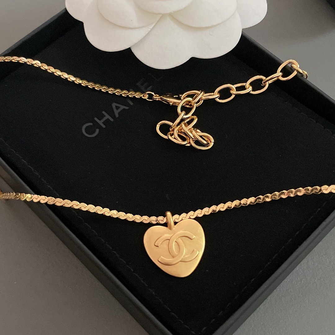 Chanel Necklace - Soul Replicas