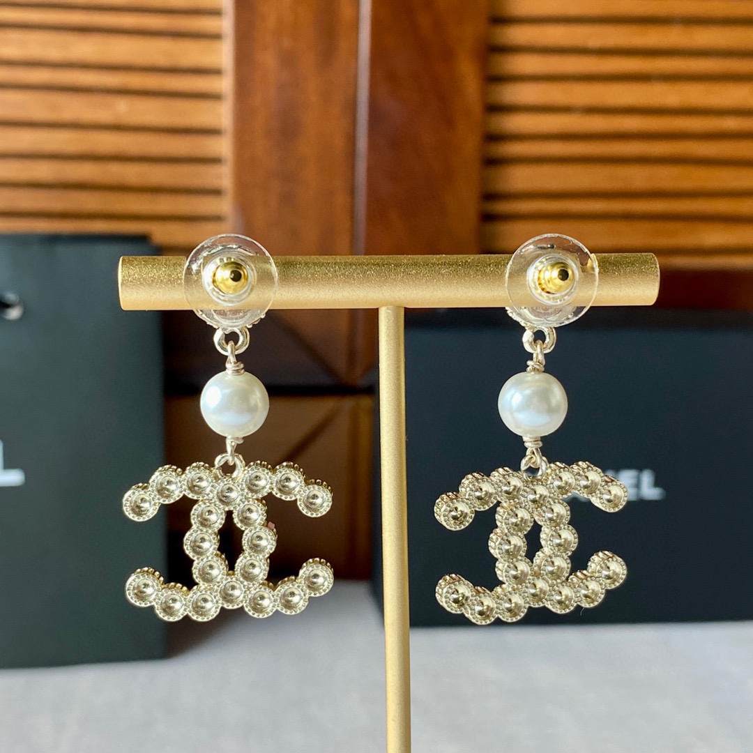 Chanel Earrings - Soul Replicas