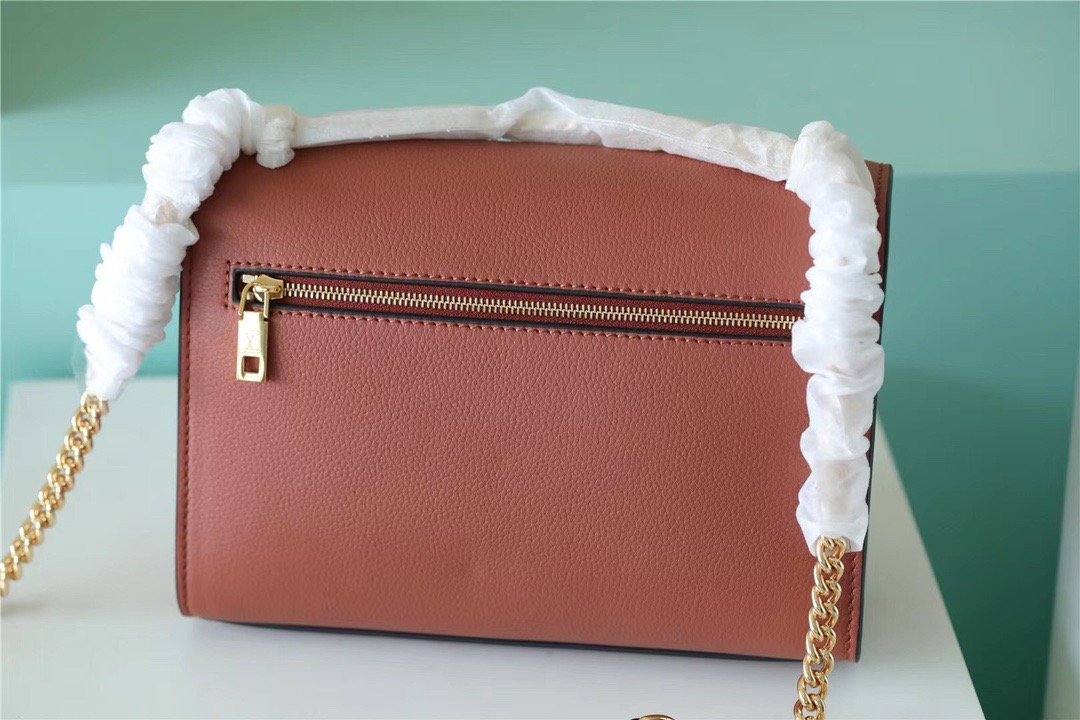 Louis Vuitton Mylockme Chain Bag Brown/ Quartz White For Women. Women-s Handbags. Shoulder and Crossbody Bags 8.9in/22.5cm LV - Soul Replicas