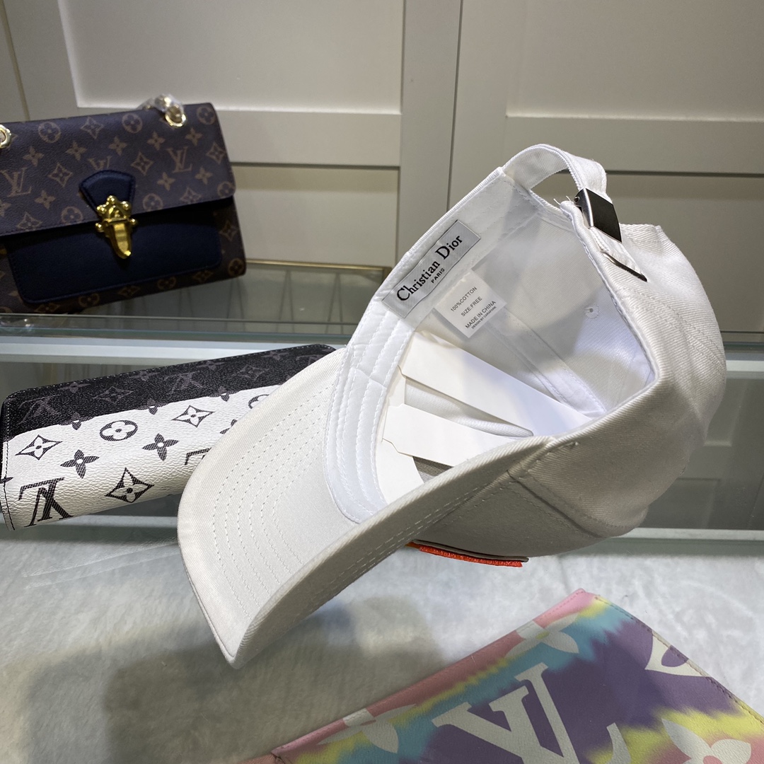 Christian Dior Jack Dior Baseball Cap In White - Soul Replicas