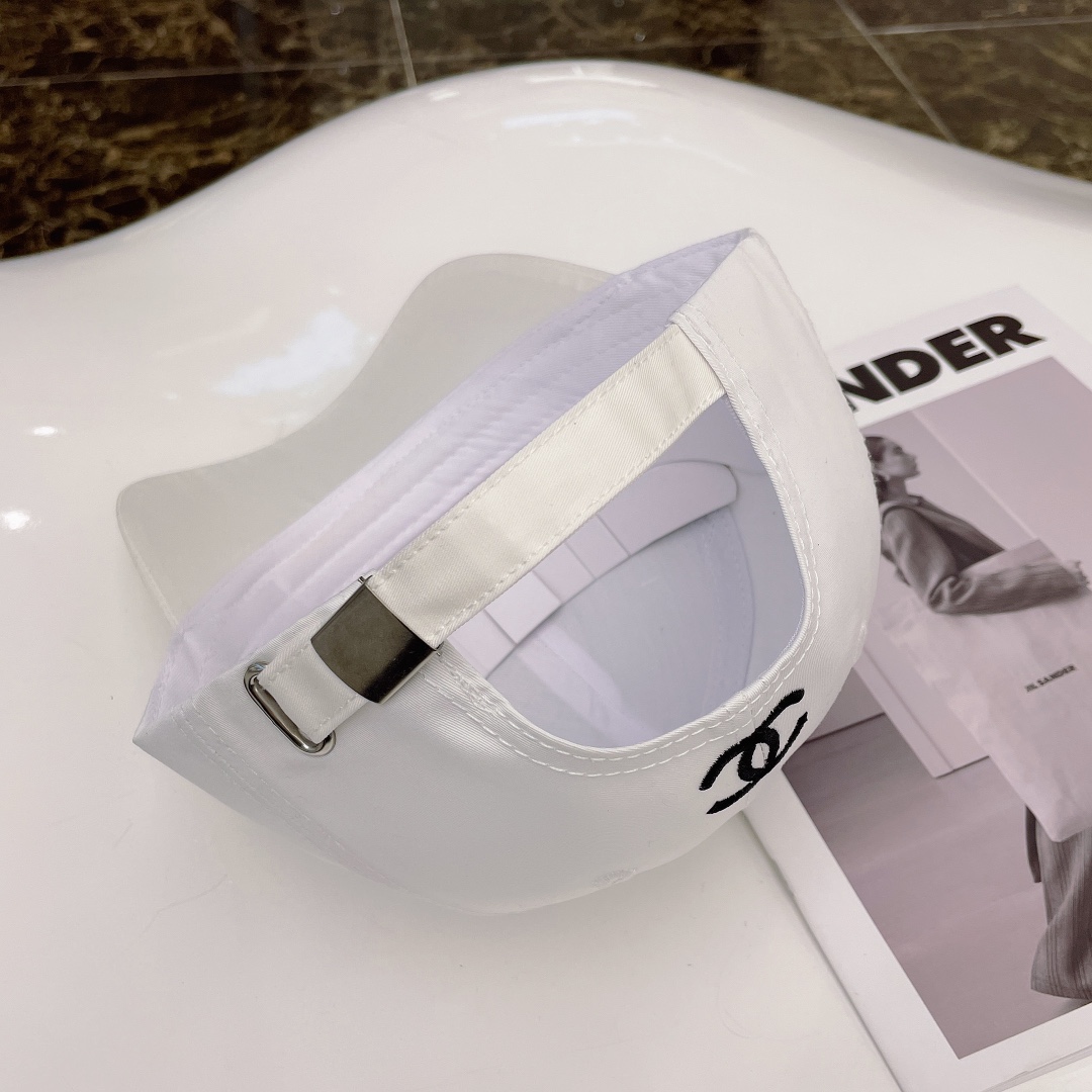 Chanel Cap White - Soul Replicas