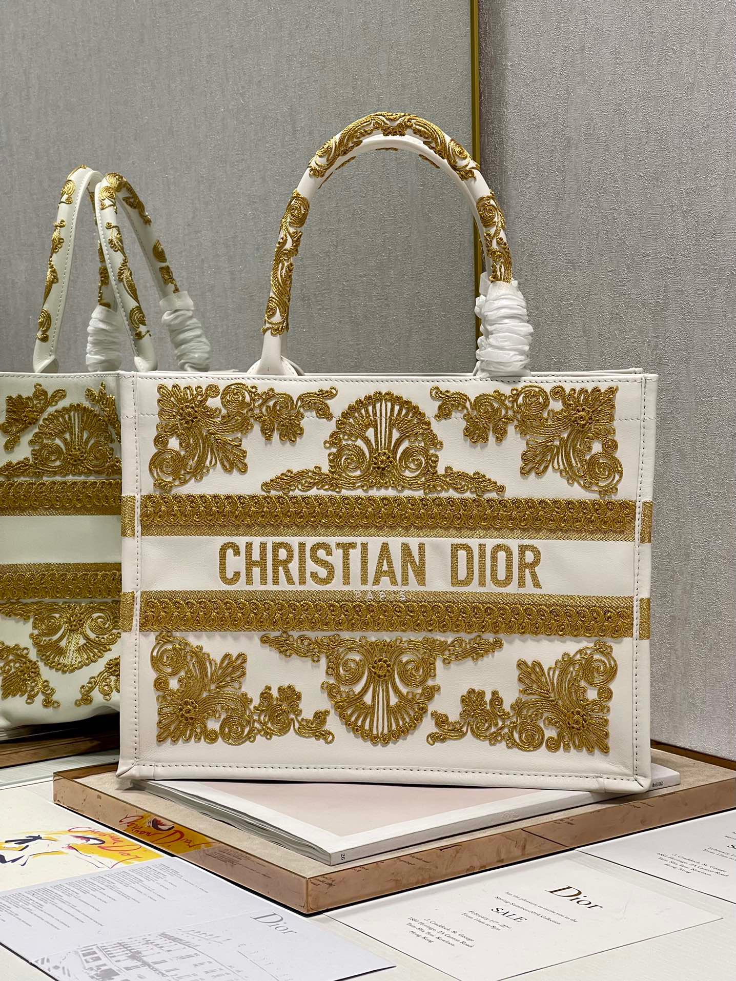 Christian Dior Medium Dior Book Tote Gold And White. For Women. Women's Handbags 14in/36cm CD - Soul Replicas