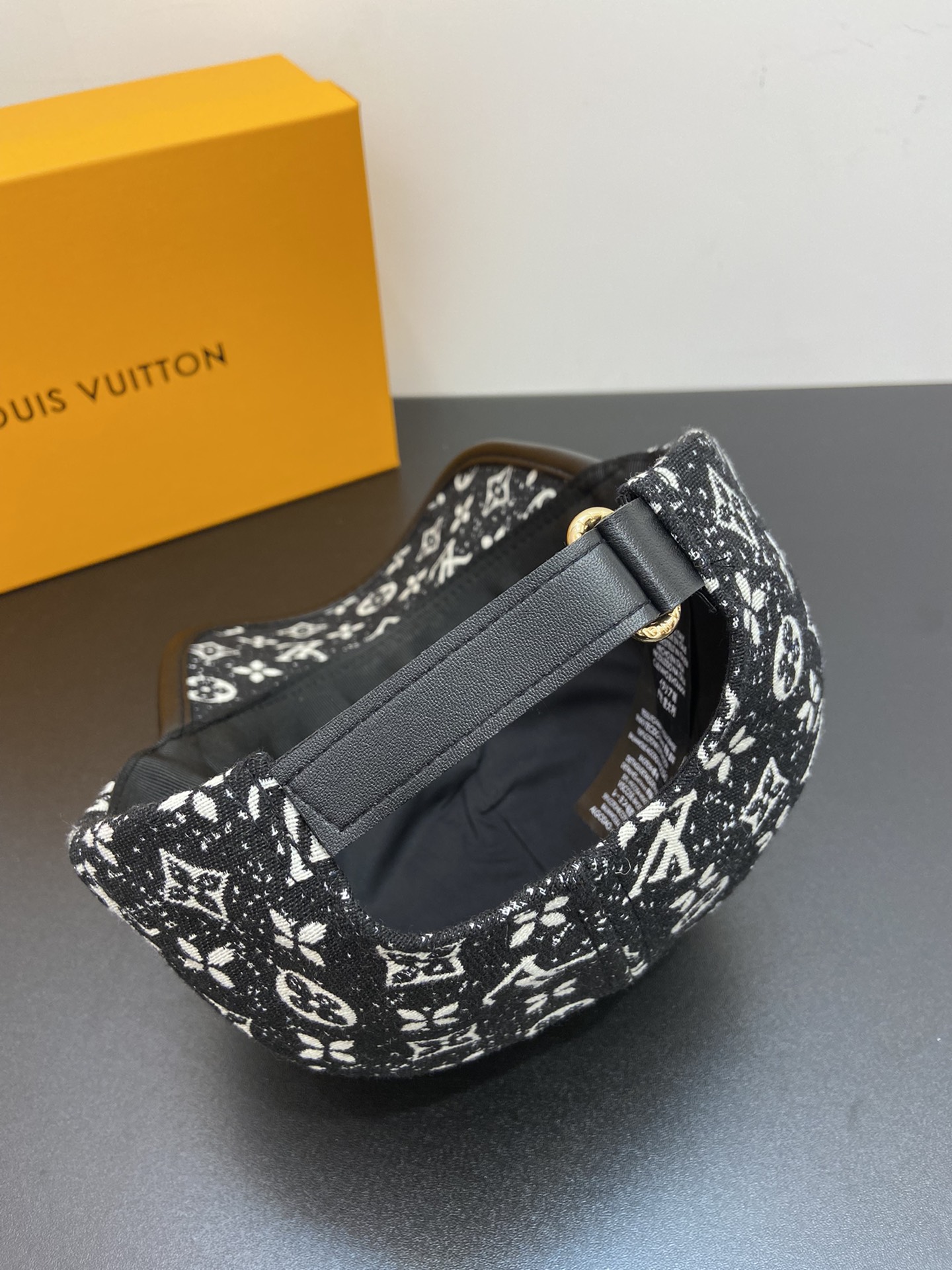 Louis Vuitton Be My Cap Black LV Cap - Soul Replicas