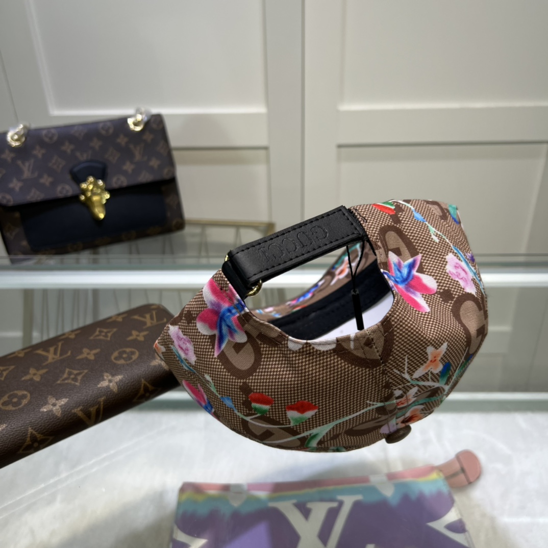 Gucci Jumbo Gucci Baseball Hat With Floral Embroidery Beige Gucci Hat 701845 3HAJM 2584 - Soul Replicas