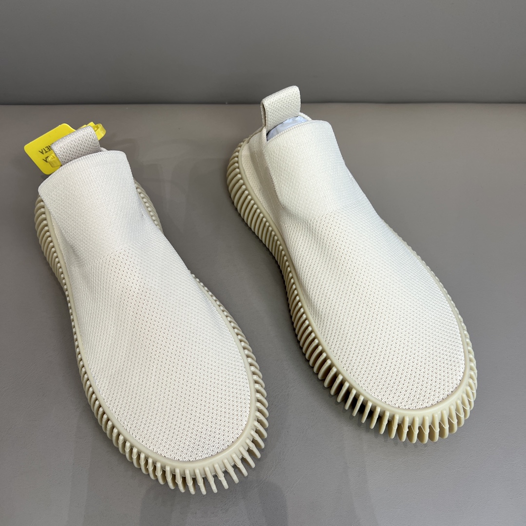 Bottega Veneta Men's Ripple Slip-On Sneakers White For Men 690123V1NW0 - Soul Replicas