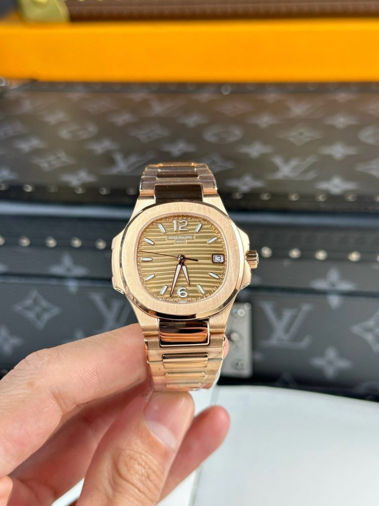 Patek Philippe Replica Watch Nautilus 7010 Rose Gold Womens 32mm - Soul Replicas