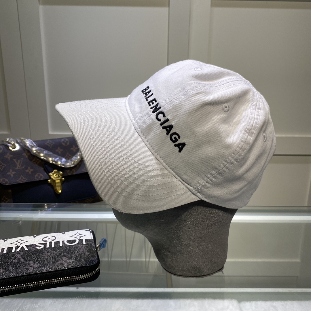 Balenciaga Logo Front Cap In White - Soul Replicas