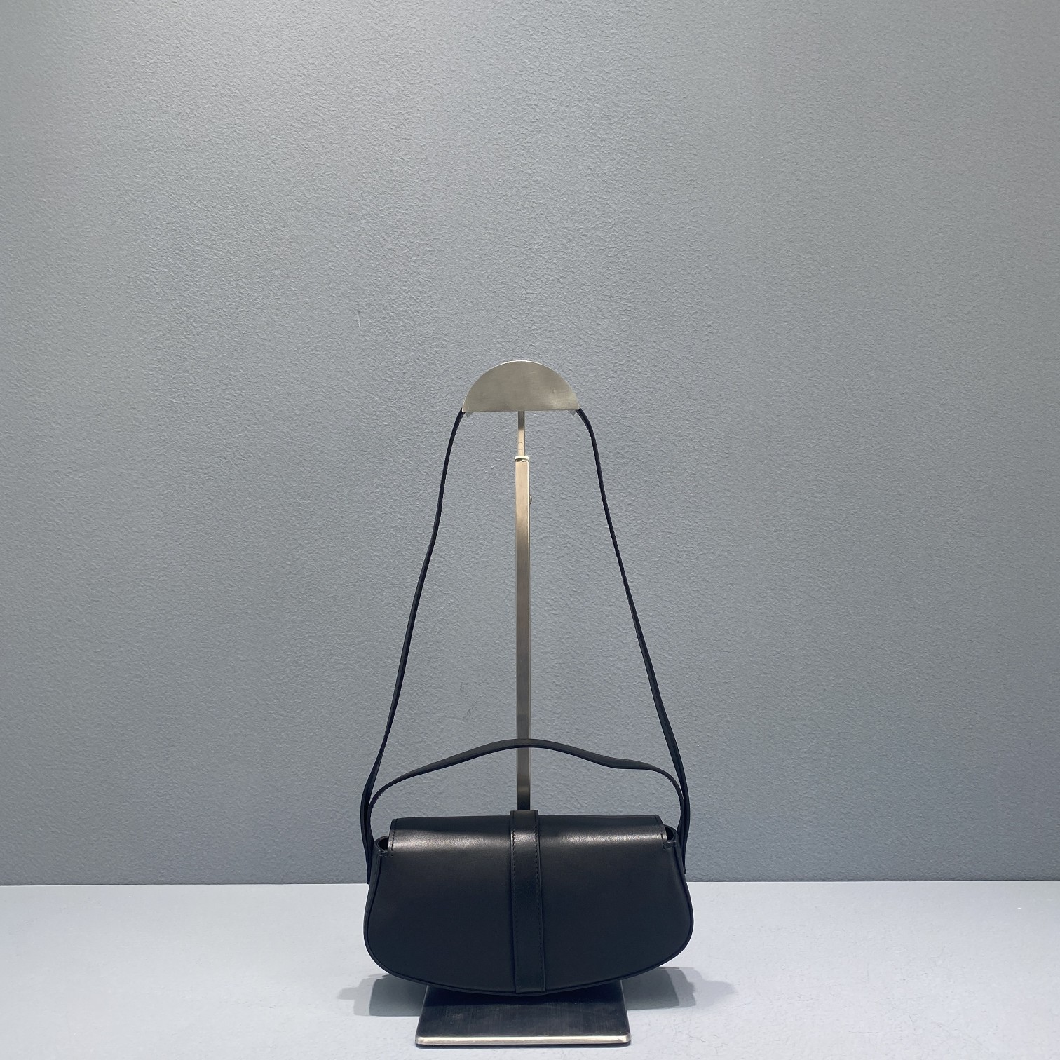 Celine Clutch On Strap Black For Women 7in/18cm  - Soul Replicas