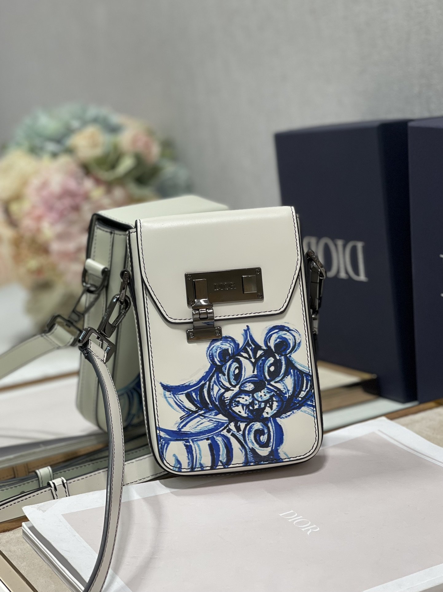 Christian Dior D-Bubble Bucket Bag White For Women 7.5in/19cm CD - Soul Replicas