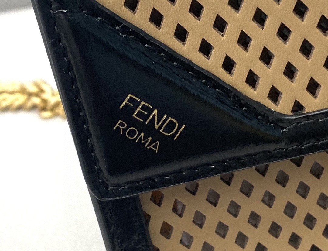 Fendi Small Kan U Black and Brown Bag For Woman 19cm/7.5in485 - Soul Replicas