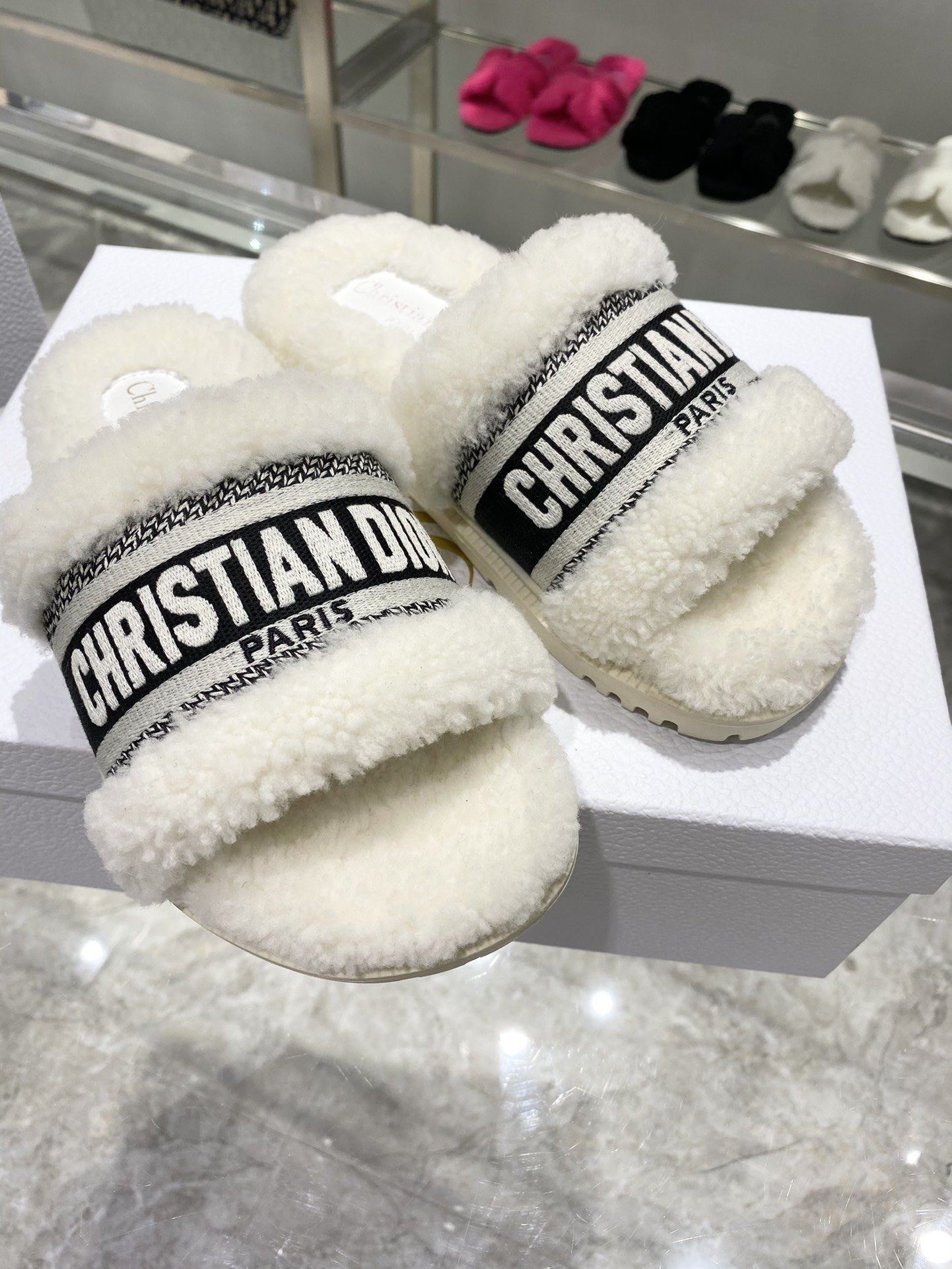 Christian Dior Dway Slide White Embroidered Cotton And Shearling White For Women CD KCQ551ESK_S38U - Soul Replicas